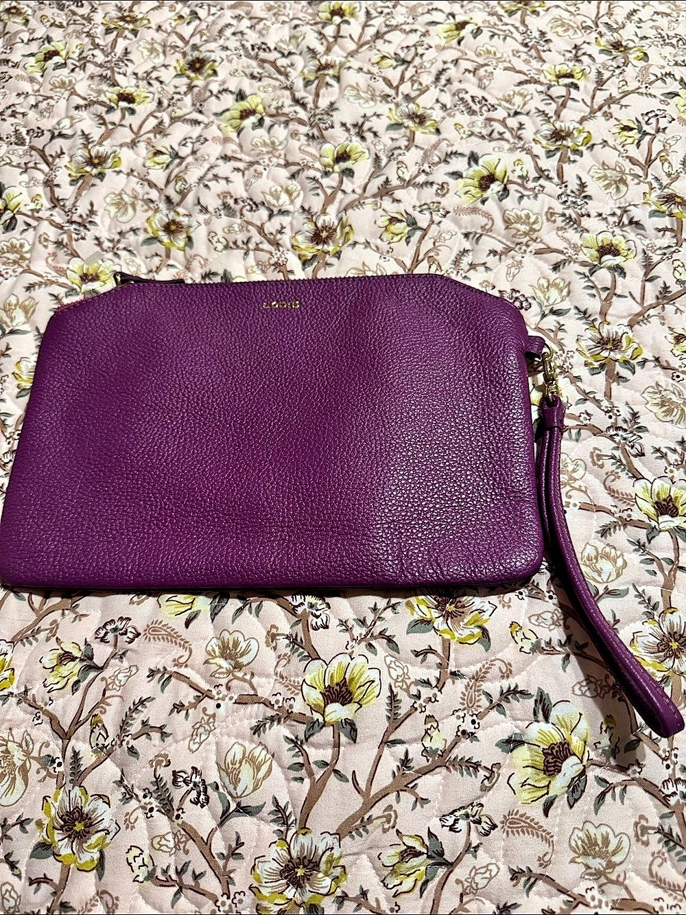 LODIS Wristlet Clutch in Purple